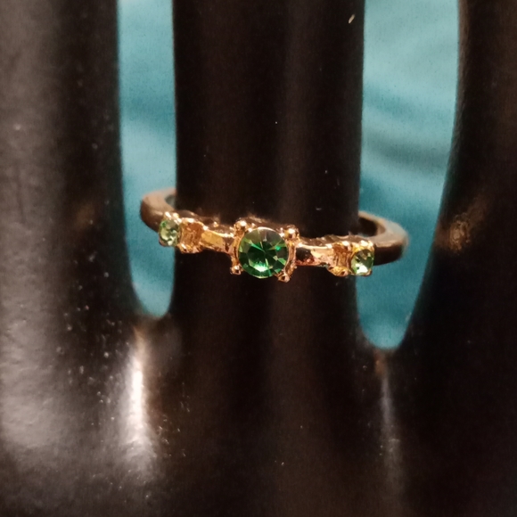 Gold Tone Ring With Green Rhinestones - Picture 2 of 3